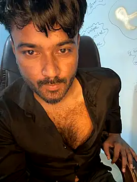 Snapshot of MeekBatgirl chatting on 10-30-25, 07:36 MeekBatgirl online show from 10-30-25, 07:36