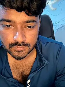 Snapshot of MeekBatgirl chatting on 10-31-25, 07:42 MeekBatgirl online show from 10-31-25, 07:42