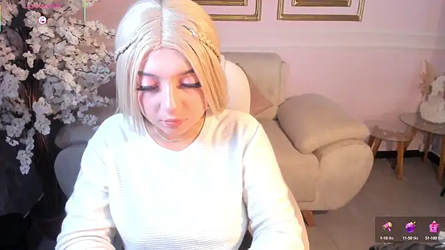 AnaVelvett online show from 09-12-25, 07:47