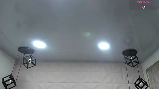 AnaVelvett online show from 10-22-25, 01:44