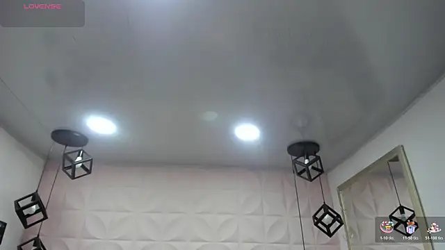 AnaVelvett online show from 10-23-25, 07:12