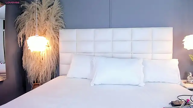 AnastasiaBlare online show from 12-18-25, 05:19