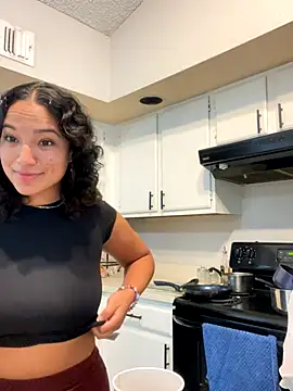 Prettygirl6070 online show from 09-11-25, 08:42