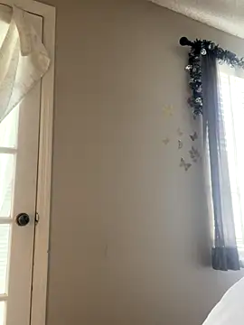 Prettygirl6070 online show from 10-13-25, 04:29