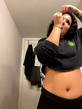 Prettygirl6070 online show from 12-18-25, 10:49