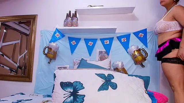 sweegirl69 online show from 10-01-25, 12:00