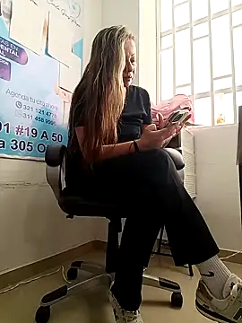 Madisson-04  online show from 02-21-26, 03:35