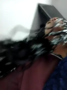 MiaForever1 online show from 04-27-26, 10:30