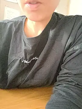 hanachan 001 online show from 11-15-25, 03:37