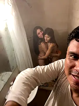 Clavelnegro online show from 10-14-25, 01:39