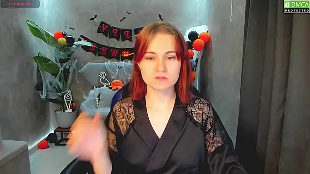 Snapshot of Roxy_foxi chatting on 11-06-25, 01:06 Roxy foxi online show from 11-06-25, 01:06