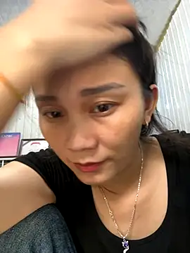 Snapshot of Almond-cute chatting on 09-24-25, 12:25 Almond-cute online show from 09-24-25, 12:25