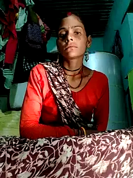 Snapshot of H_seema chatting on 10-10-25, 02:10 H seema online show from 10-10-25, 02:10