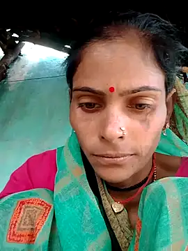 Snapshot of H_seema chatting on 11-16-25, 03:12 H seema online show from 11-16-25, 03:12