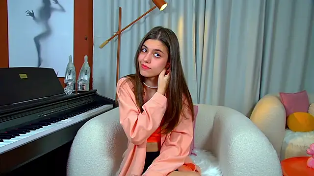 Snapshot of ArianaAllens chatting on 10-12-25, 07:40 ArianaAllens online show from 10-12-25, 07:40