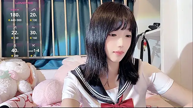 TuTu0066 online show from 05-15-26, 12:23