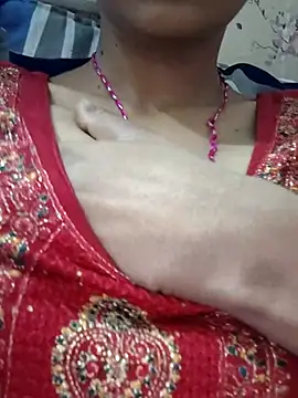 Snapshot of Aidakhan1212 chatting on 11-19-25, 03:17 Aidakhan1212 online show from 11-19-25, 03:17