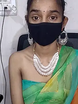 Snapshot of Aidakhan1212 chatting on 11-20-25, 09:31 Aidakhan1212 online show from 11-20-25, 09:31