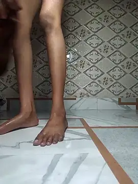 Aidakhan1212 online show from 03-08-26, 05:17