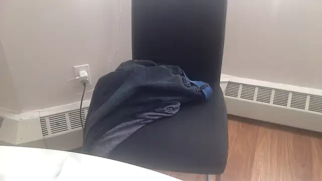 edger4lif3 online show from 10-28-25, 04:09