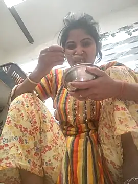 LUCKY cut online show from 02-15-26, 03:47