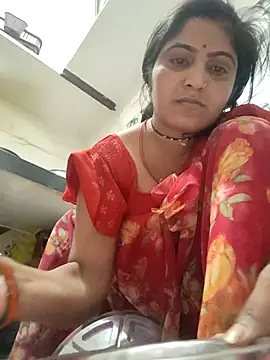 LUCKY cut online show from 04-11-26, 01:48