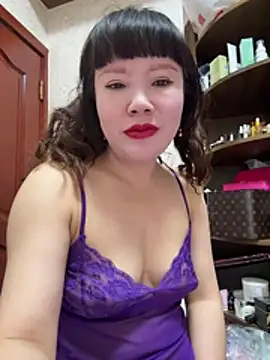 Snapshot of Xinlan-Asia chatting on 04-04-26, 12:02 Xinlan-Asia online show from 04-04-26, 12:02