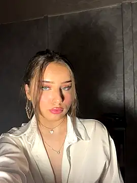 Immy Megan online show from 10-11-25, 07:12