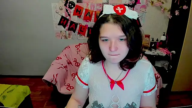 Snapshot of Acid_Kate chatting on 10-23-25, 12:10 Acid Kate online show from 10-23-25, 12:10