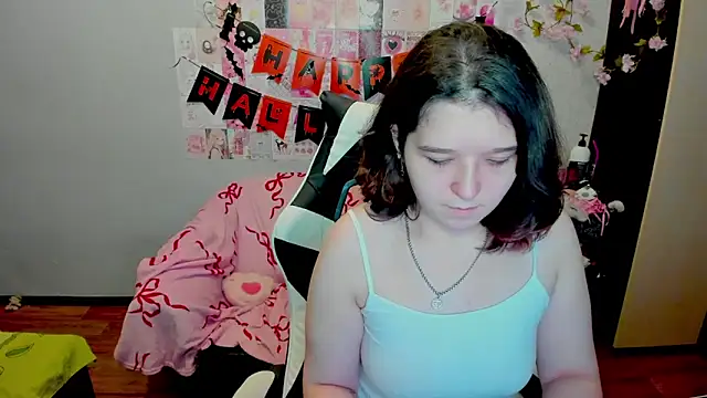 Snapshot of Acid_Kate chatting on 10-25-25, 01:46 Acid Kate online show from 10-25-25, 01:46