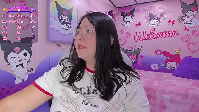 Snapshot of Dulce_meow chatting on 05-21-26, 12:01 Dulce meow online show from 05-21-26, 12:01