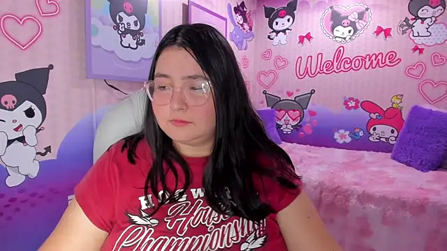 Snapshot of Dulce_meow chatting on 06-06-26, 11:37 Dulce meow online show from 06-06-26, 11:37