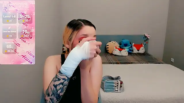 Kitten Alissa online show from 10-16-25, 08:21