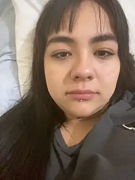 jasmincollin  online show from 10-17-25, 05:48