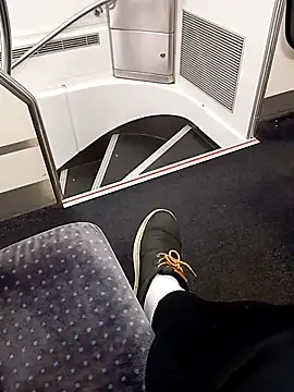 Snapshot of YourBigOne20 chatting on 10-15-25, 10:21 YourBigOne20 online show from 10-15-25, 10:21