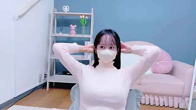 Snapshot of Kurumi_chan_ chatting on 10-05-25, 09:18 Kurumi chan  online show from 10-05-25, 09:18