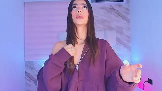 Snapshot of collet_1 chatting on 11-12-25, 12:38 collet 1 online show from 11-12-25, 12:38