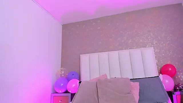 KaylieBrooks online show from 04-24-26, 05:48