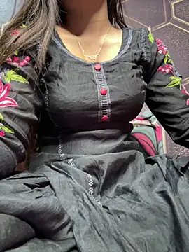 Sexylella143 online show from 02-05-26, 04:17