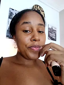 MoniqueMulberry online show from 09-19-25, 07:47