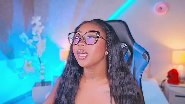 Kishalove  online show from 04-20-26, 10:51