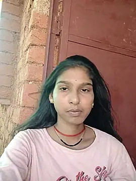 Snapshot of Yatiksha_Beby chatting on 09-23-25, 08:28 Yatiksha Beby online show from 09-23-25, 08:28