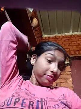 Snapshot of Yatiksha_Beby chatting on 10-13-25, 06:57 Yatiksha Beby online show from 10-13-25, 06:57