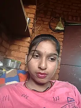 Snapshot of Yatiksha_Beby chatting on 10-17-25, 09:34 Yatiksha Beby online show from 10-17-25, 09:34