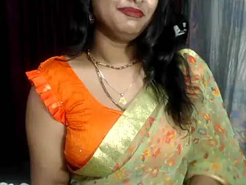 Snapshot of DearKimmi chatting on 01-12-25, 04:40 DearKimmi online show from 01-12-25, 04:40