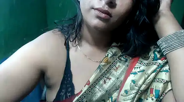 Snapshot of DearKimmi chatting on 03-10-25, 05:39 DearKimmi online show from 03-10-25, 05:39