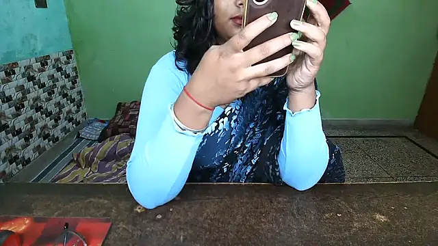 Snapshot of DearKimmi chatting on 10-09-25, 01:25 DearKimmi online show from 10-09-25, 01:25