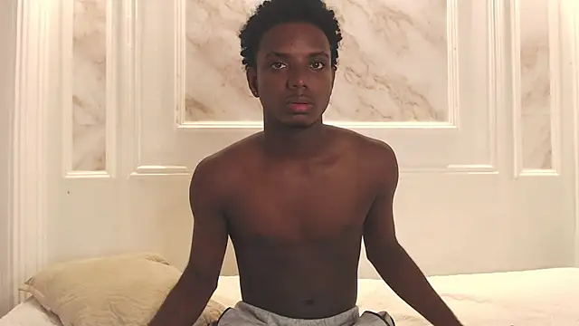 Amare 25 online show from 10-25-25, 11:07