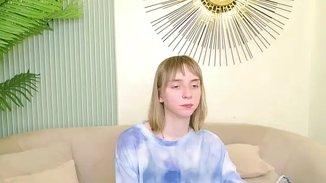 Beverly Gomes online show from 10-04-25, 07:12