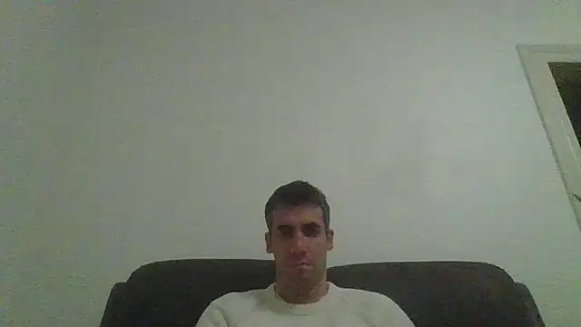 Snapshot of JulioIsHere4you chatting on 11-07-25, 08:20 JulioIsHere4you online show from 11-07-25, 08:20